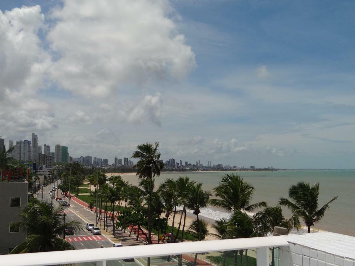 Flat A Beira Mar De Joao Pessoa Com Ar Hotel Eksteriør billede